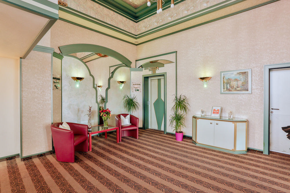 Arotel Best Living Nuernberg Экстерьер фото