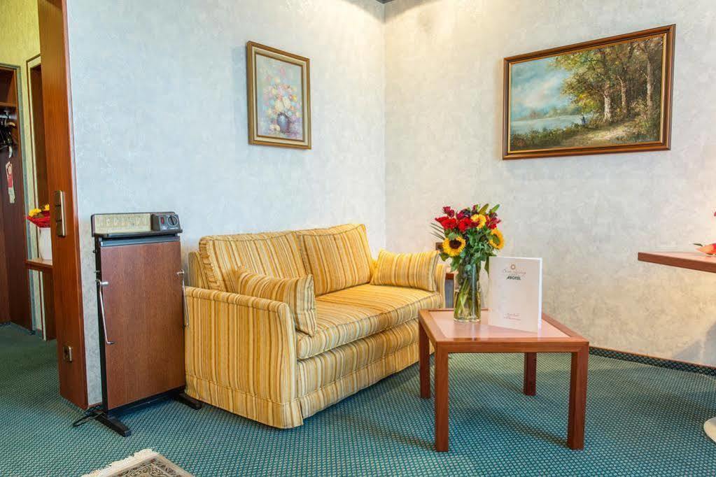 Arotel Best Living Nuernberg Экстерьер фото