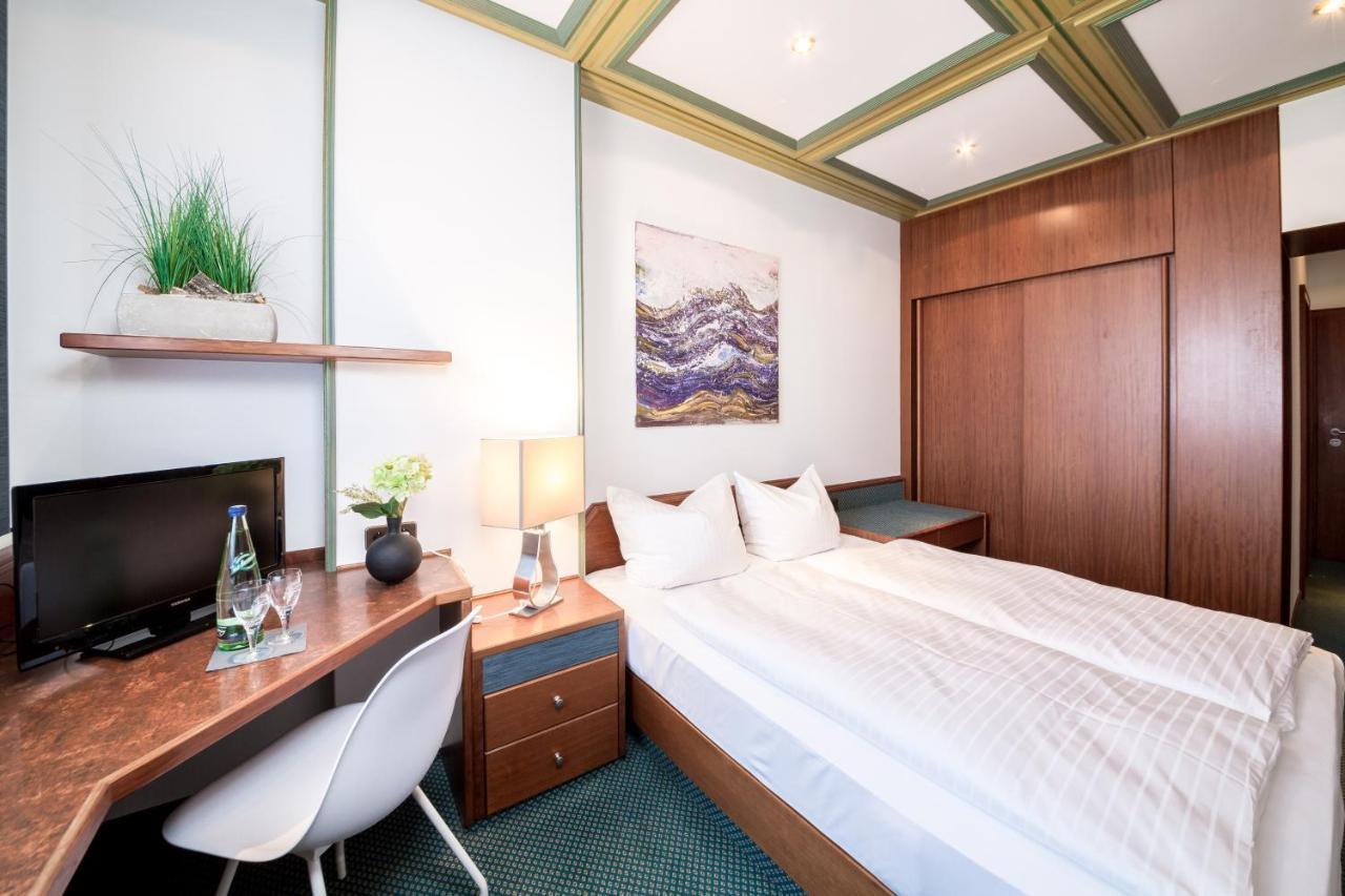 Arotel Best Living Nuernberg Экстерьер фото